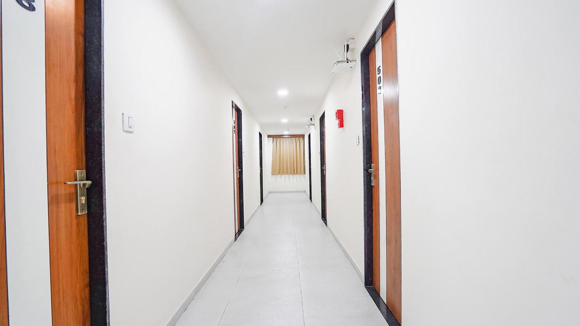 Fabhotel Vishala In Ahmedabad Bagian luar foto