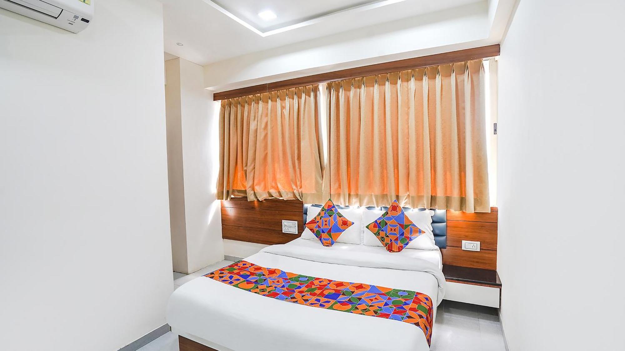 Fabhotel Vishala In Ahmedabad Bagian luar foto